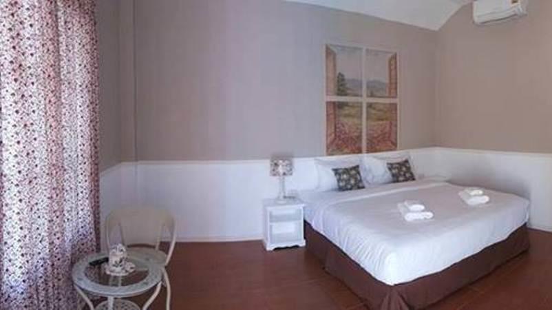 Color Ville Hotel Sha Certified Саконнакхон Номер фото