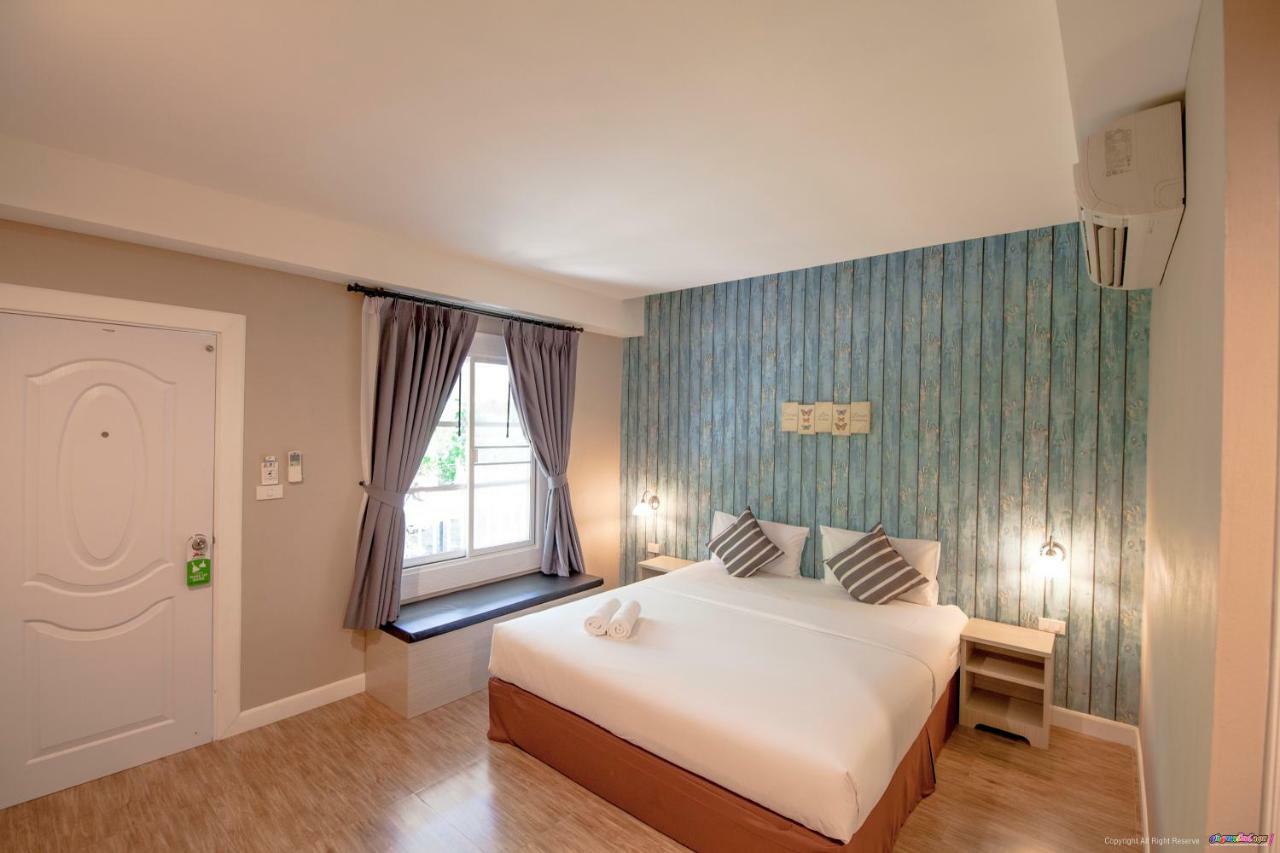 Color Ville Hotel Sha Certified Саконнакхон Екстер'єр фото